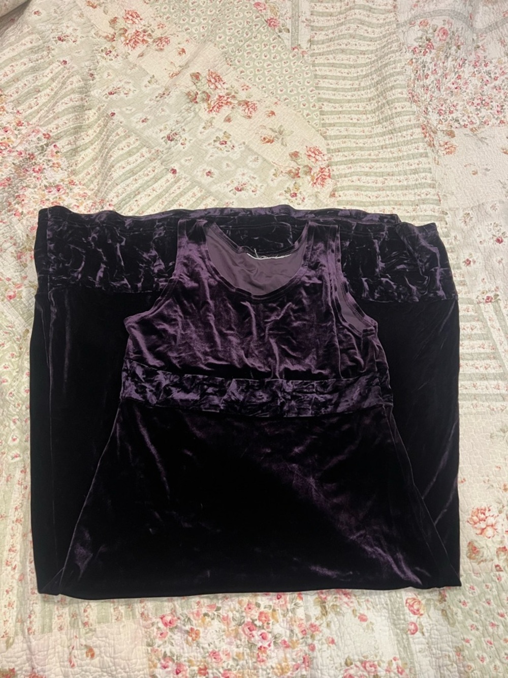 Goth Deep Purple Velvet dress - Picture 2 of 3